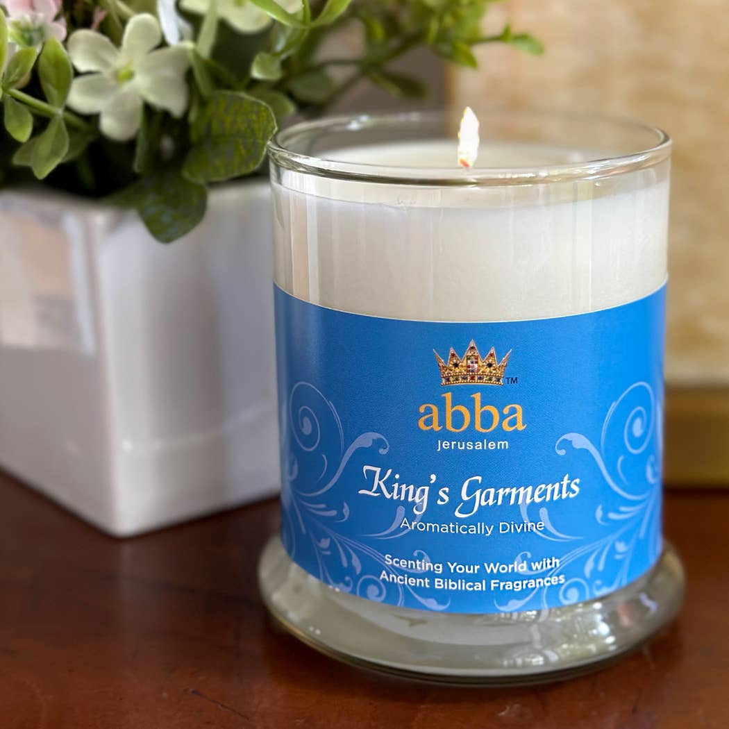 King's Garments 10oz Glass Candle