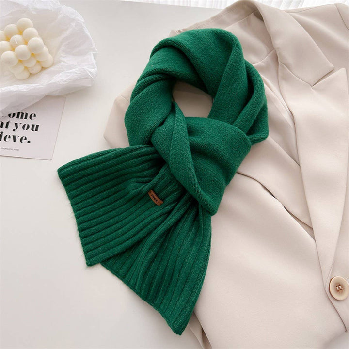 Warm Minimalist Wool Wrap Scarf for Fall Days_CWASC2749