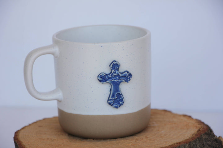 Cross Mug: Cabin Style (10 oz)